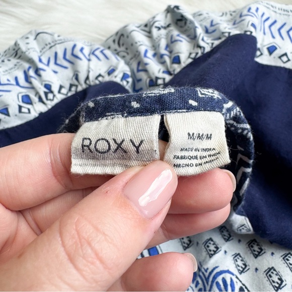 Roxy Blue & White Boho Peasant Blouse - Size Medium - Picture 5 of 7